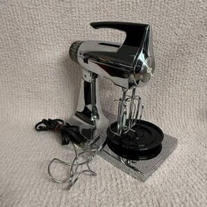 Sunbeam Mixmaster Stand Mixer Vintage Chrome Retro Kitchen Appliance NO BOWLS